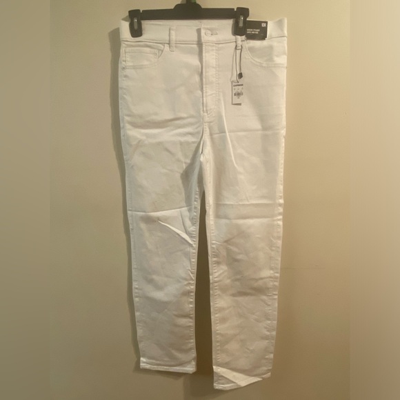 New NWT Express White Modern Straight Super High Rise Jeans Size 10 30” Inseam - Picture 1 of 3